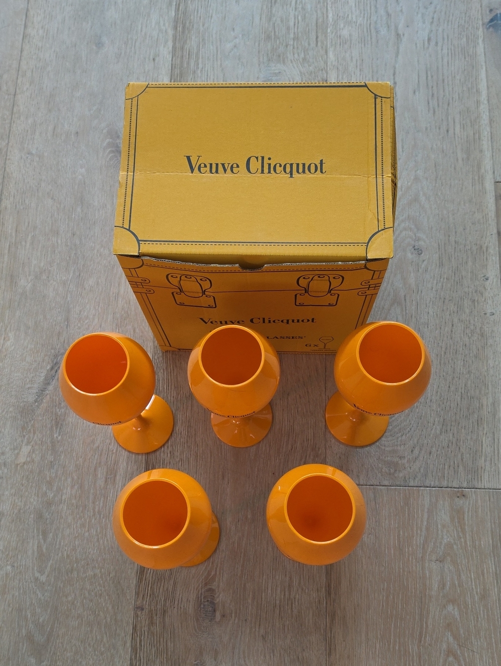 NWOT Veuve Clicquot Plastic Champagne Cups set of five (5)